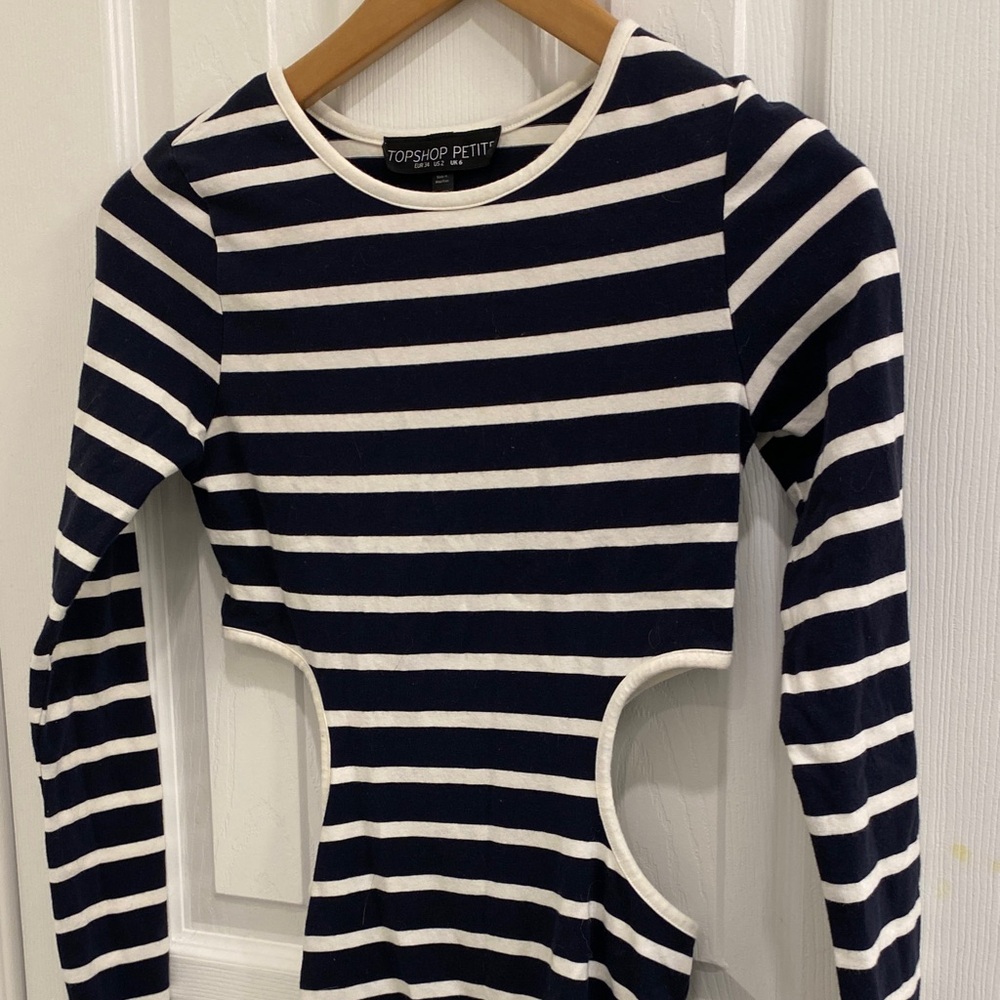 Topshop Petite Navy and White Striped Long Sleeve Dress With Side Cutouts - Picture 5 of 9